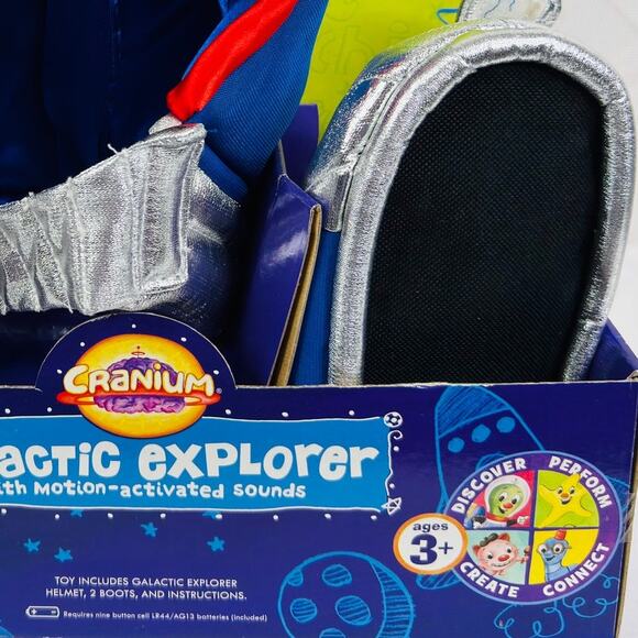 Cranium Galactic Explorer Helmet and Boots Motion Activated Sounds - Picture 6 of 6